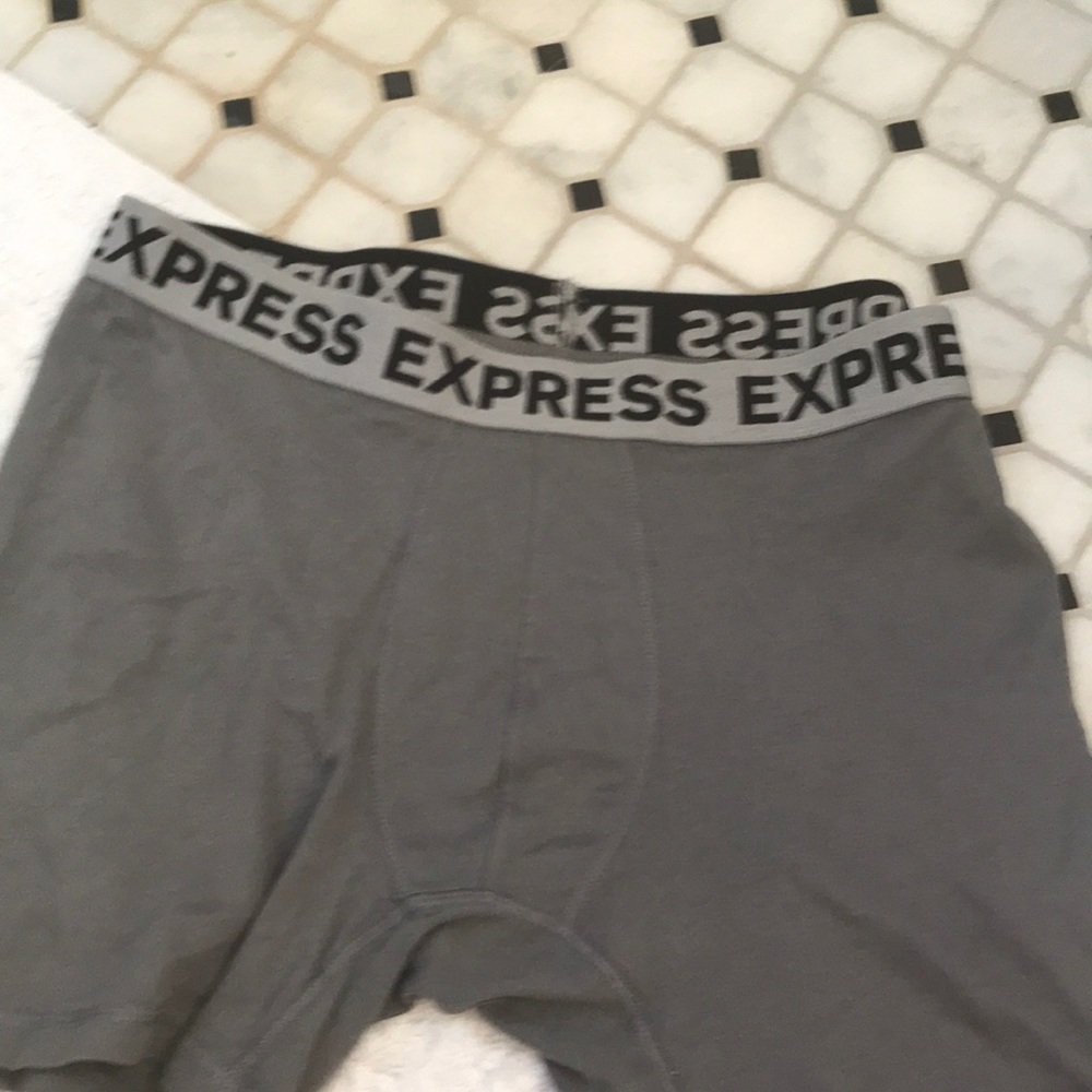 Hard to find 💯  cotton comfort boxers express